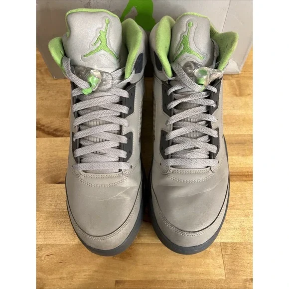 Air Jordan 5 Retro Shoes Mens Size 10 Green Bean Flint Grey DM9014-003 Nike